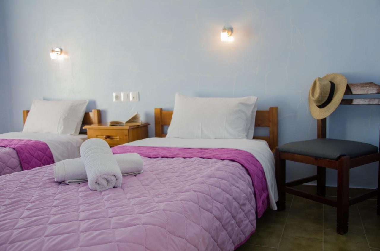 George & Irene Hotel Иос Номер фото