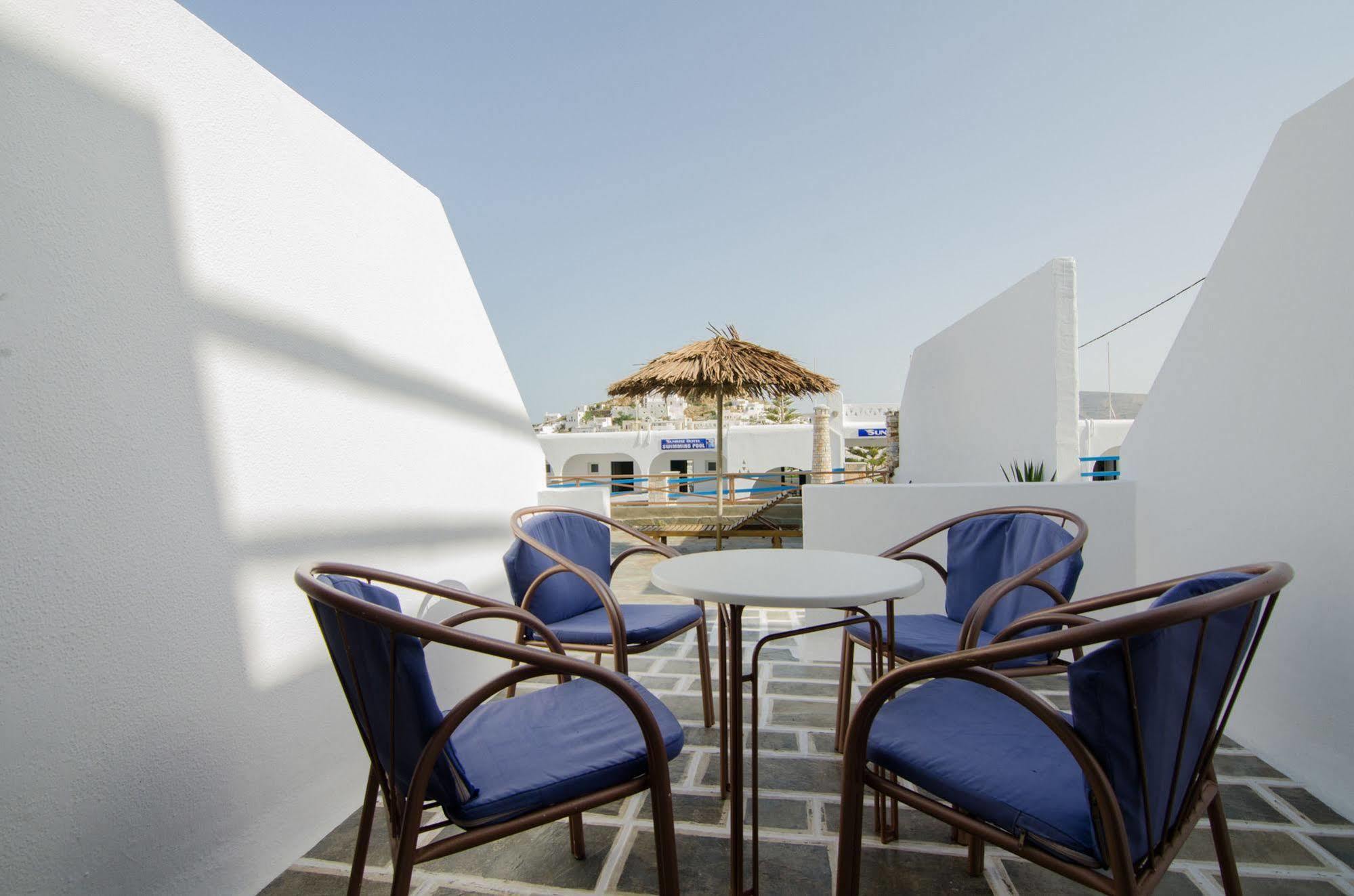 George & Irene Hotel Иос Экстерьер фото