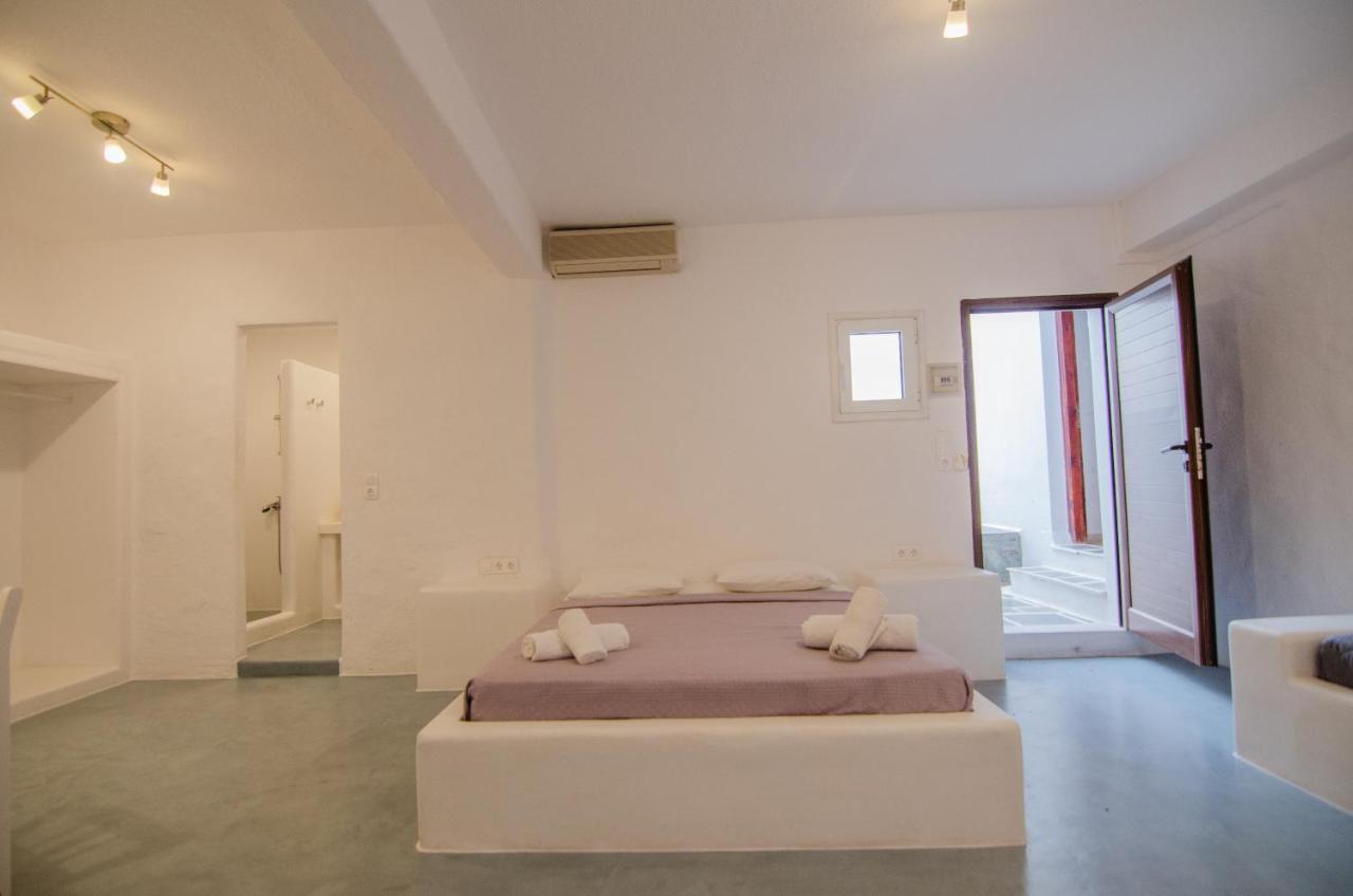 George & Irene Hotel Иос Экстерьер фото